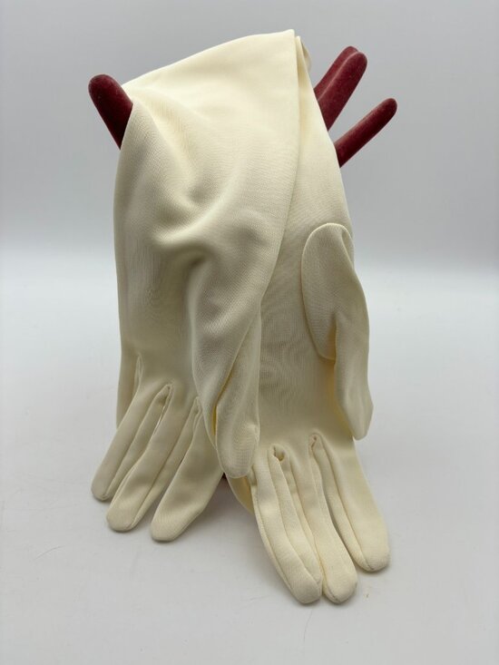 Hong Kong Accessories - 1950-60s White Nylon Gloves One Size Original Package Hong Kong